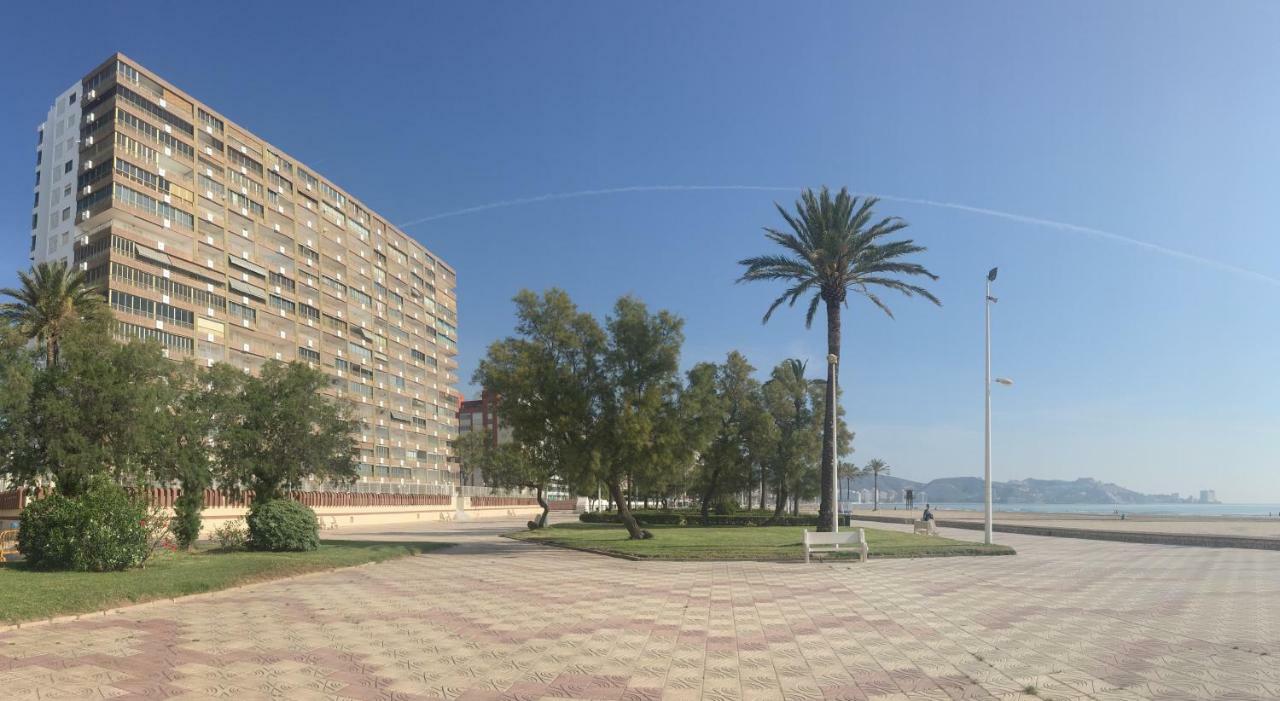 Apartamento En La Playa Arensol كولرا المظهر الخارجي الصورة